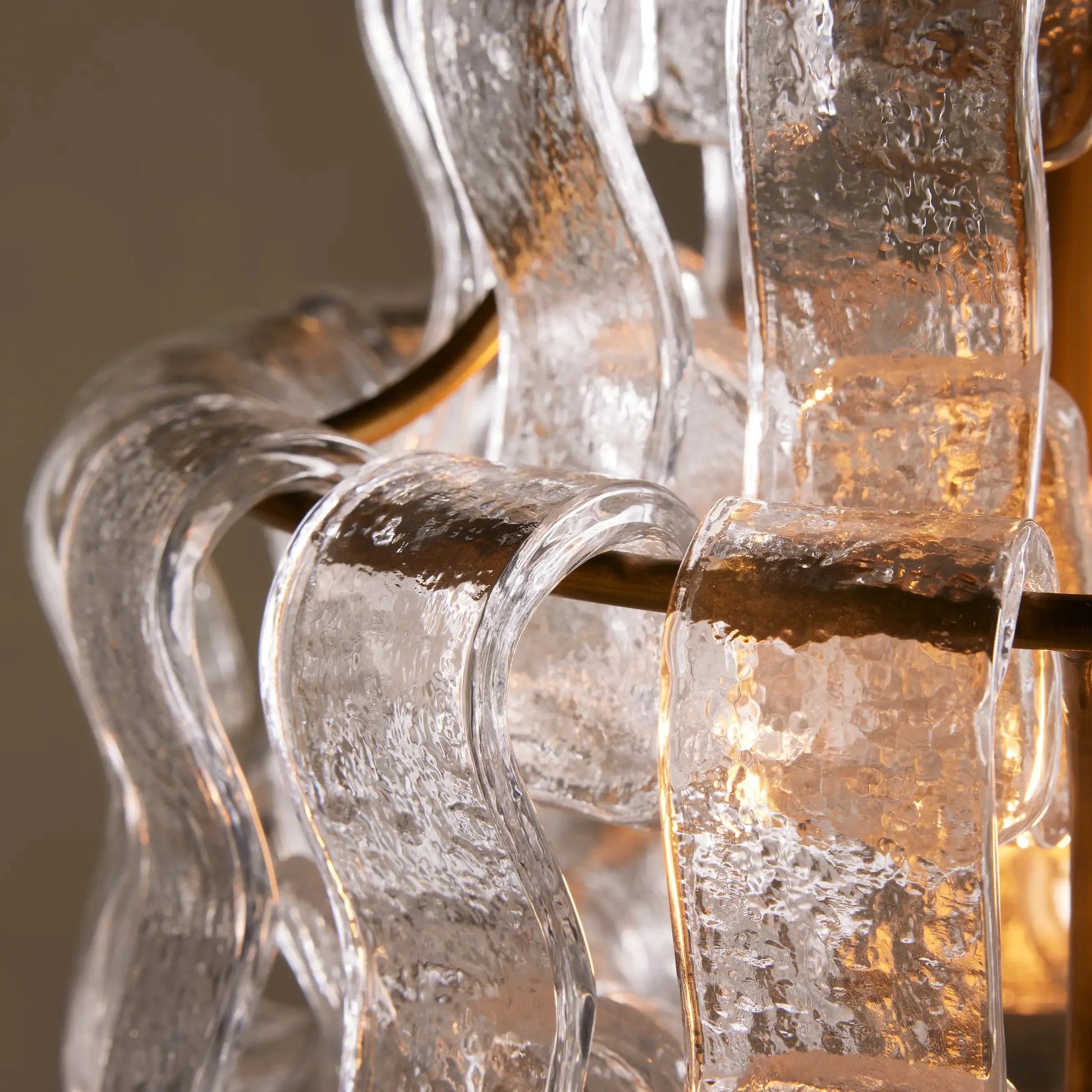 Amor Modern Clear Pendant