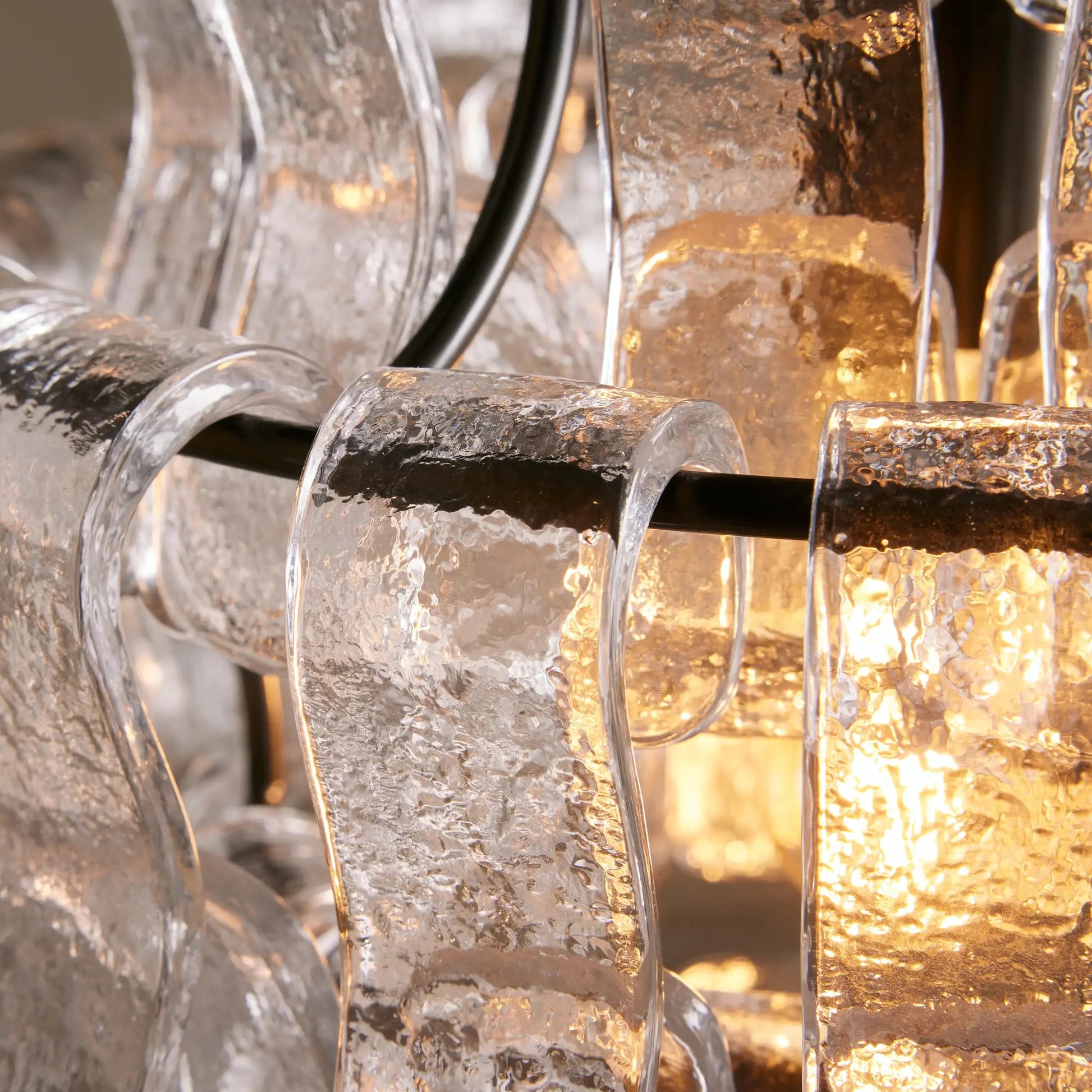 Amor Modern Clear Pendant